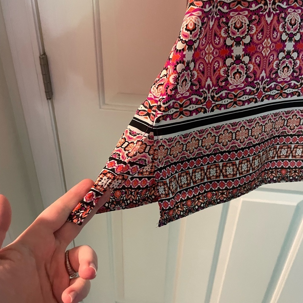 Vibrant Pink Patterned Blouse - Picture 4 of 4